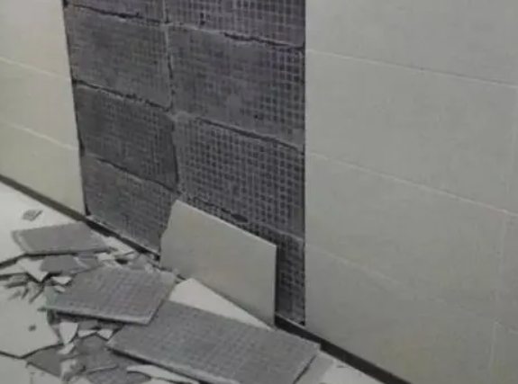 阿克塞瓷砖空鼓维修公司分享下阿克塞墙砖松动维修的知识